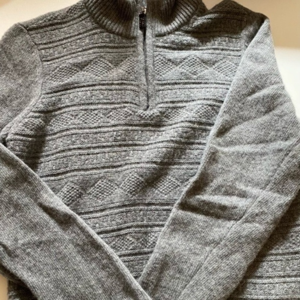 Daniele Blasi gray sweater‎